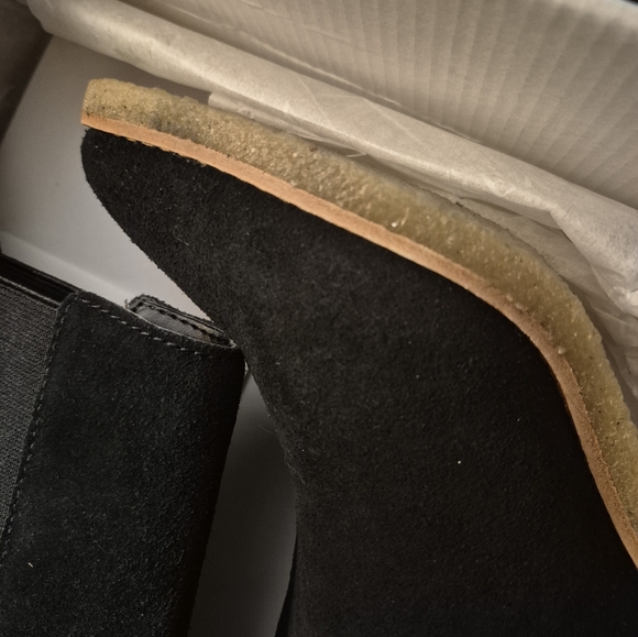 Lauren Ralph Lauren | Black Suede Marainna Chelsea Boot NWT Size 9 & 5 - Picture 7 of 16